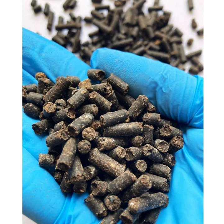 Natural Humic 25 kg 40 L - obornik granulowany bydlęco kurzo koński z humusem